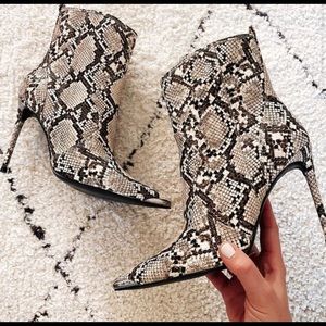 STEVE MADDEN Printed leather Stiletto booties